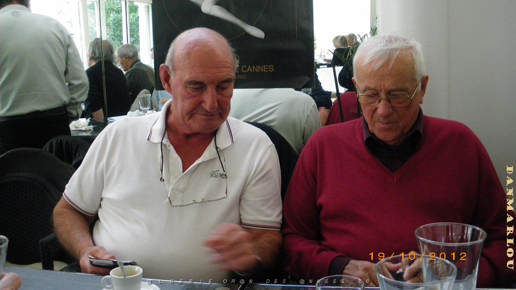 CANNES 2012 AVEC LA PGS DE PERREGAUX YVON GINER a gch et a drt MARCEL GALIANA.JPG